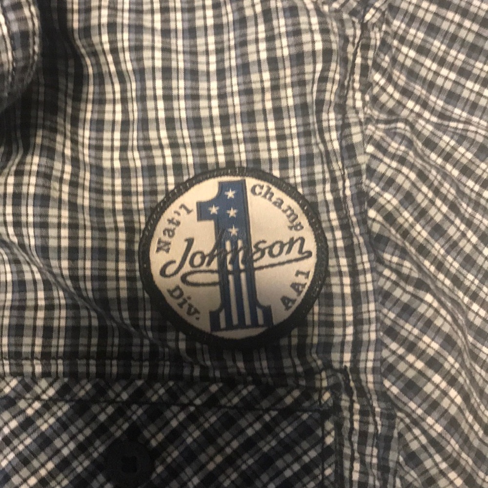 Button Up - Picture 3 of 4